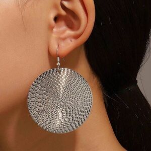 Elegant Silver Disc Earrings